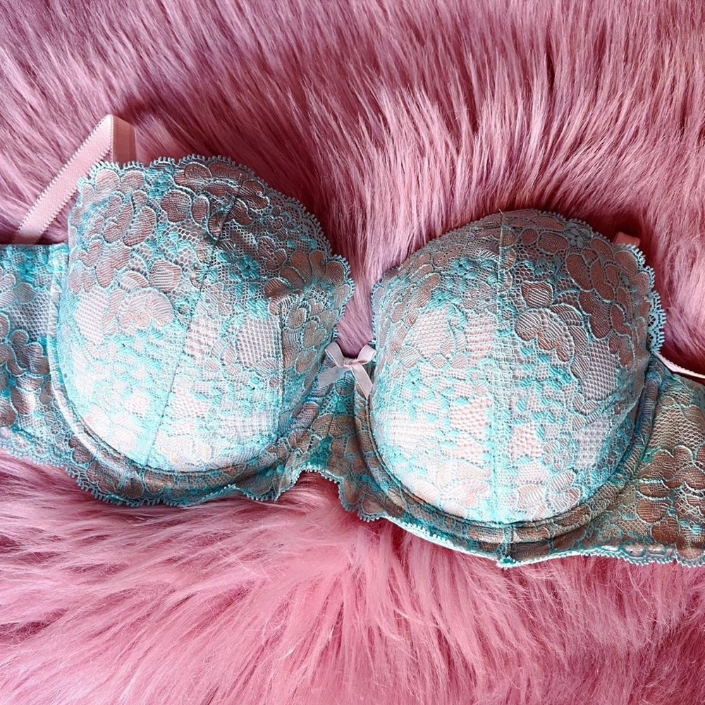 Blue Victoria’s Secret Bra *Brand New* 🩵